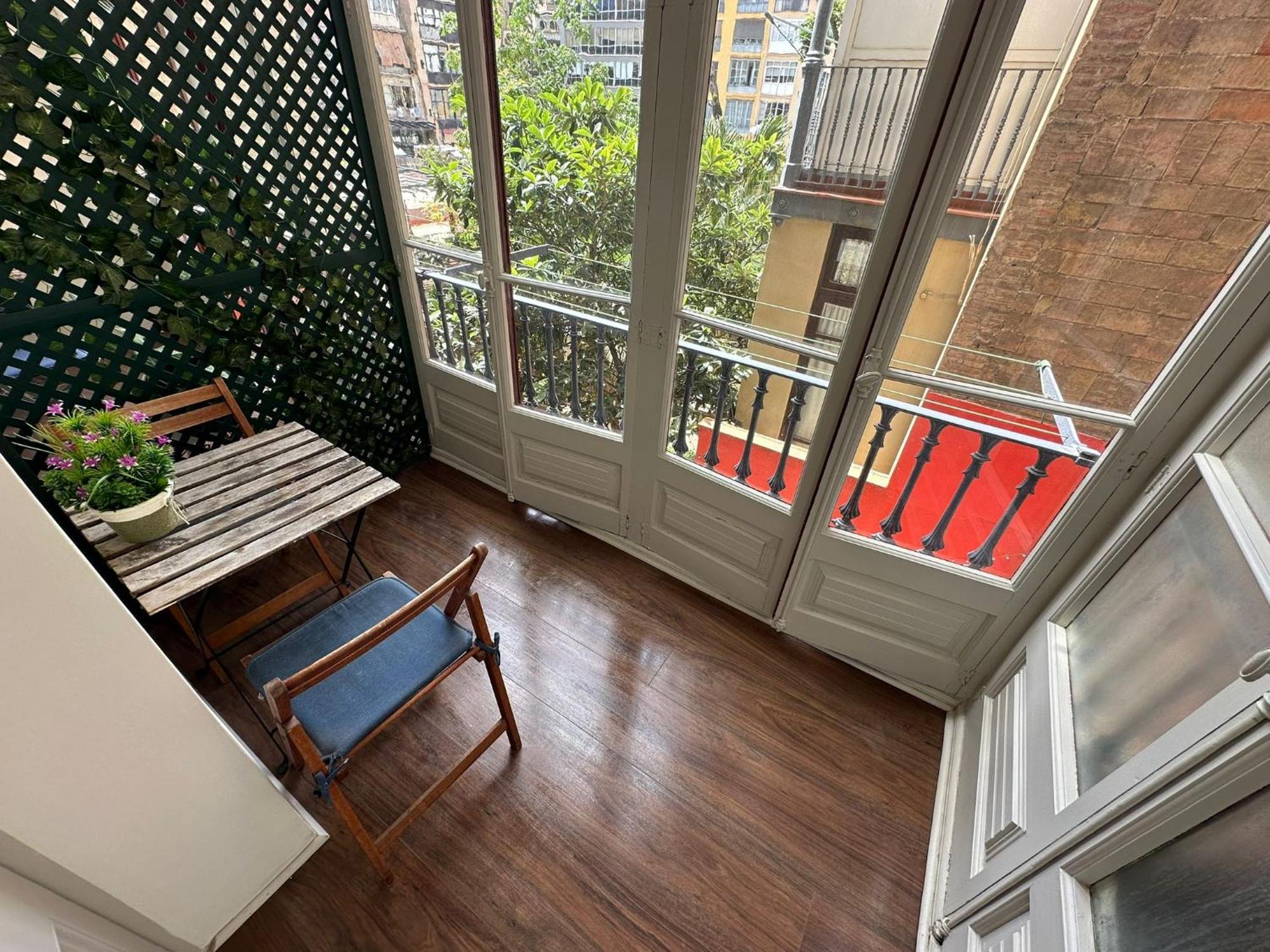 Rooms Rumila บาร์เซโลนา ภายนอก รูปภาพ